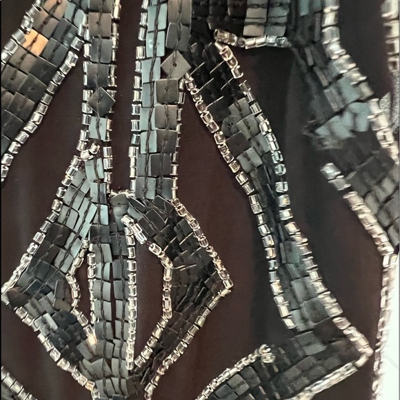 Vie la V Black Chrysler Shift Size 0 - Picture 11 of 16